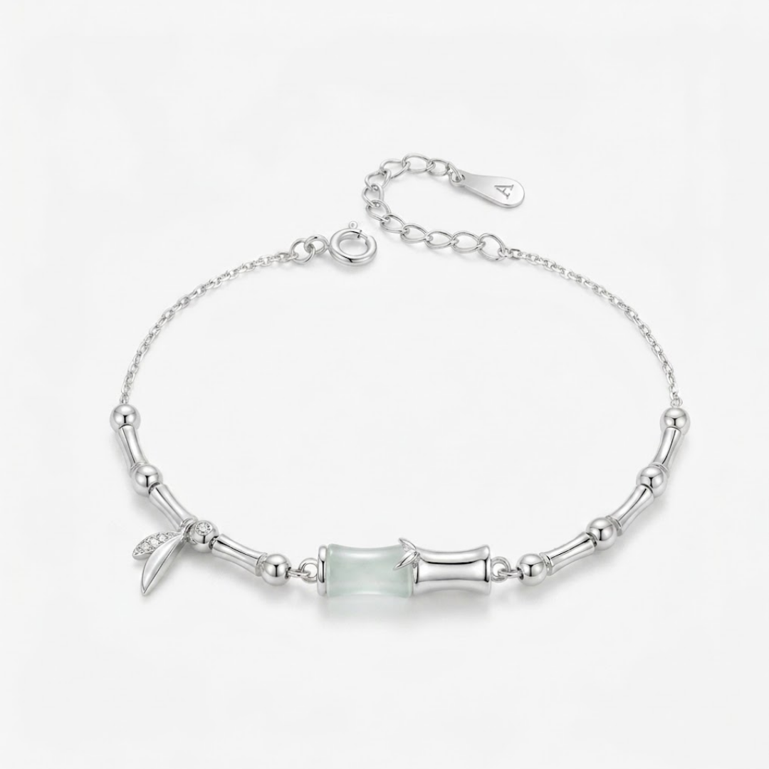 The Steadfast Rhythm - Zhuyin Hetian Jade Bracelet
