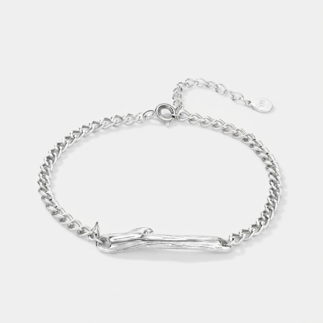 The Steadfast Rhythm - Zhuyin Hetian Jade Bracelet