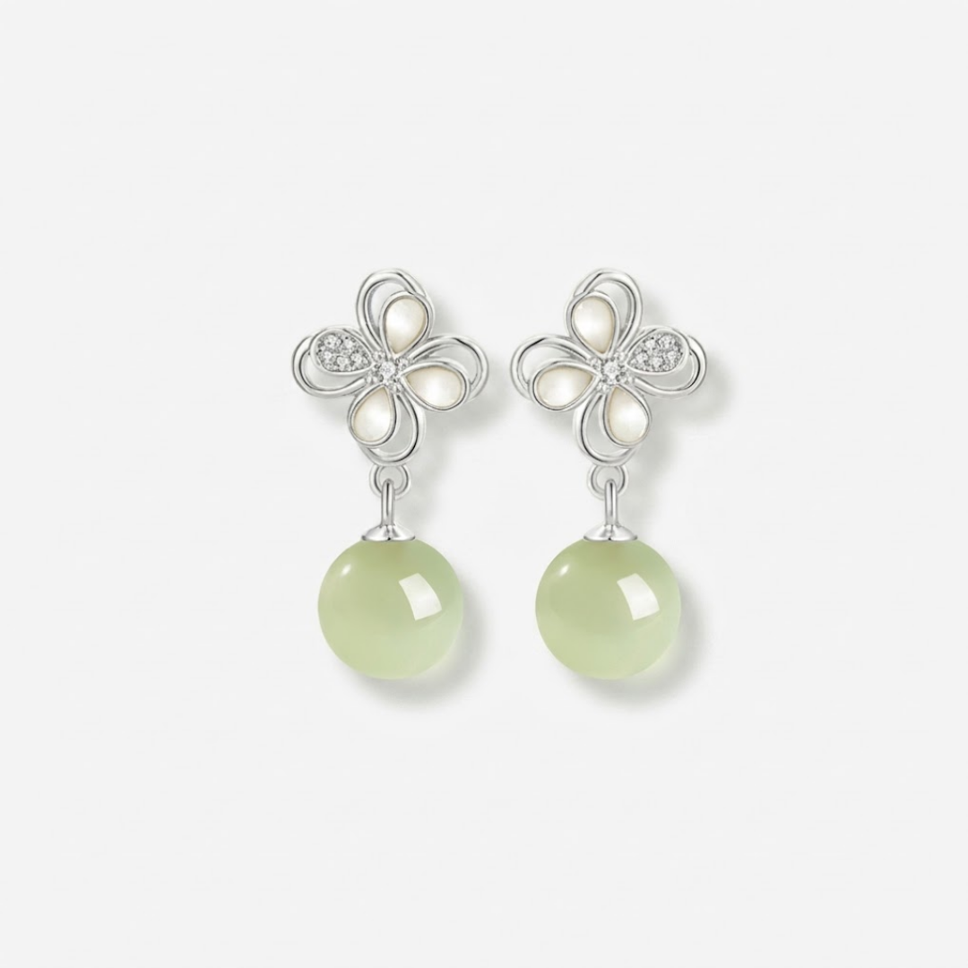 The Flower's Core - Huarui Hetian Jade Earrings