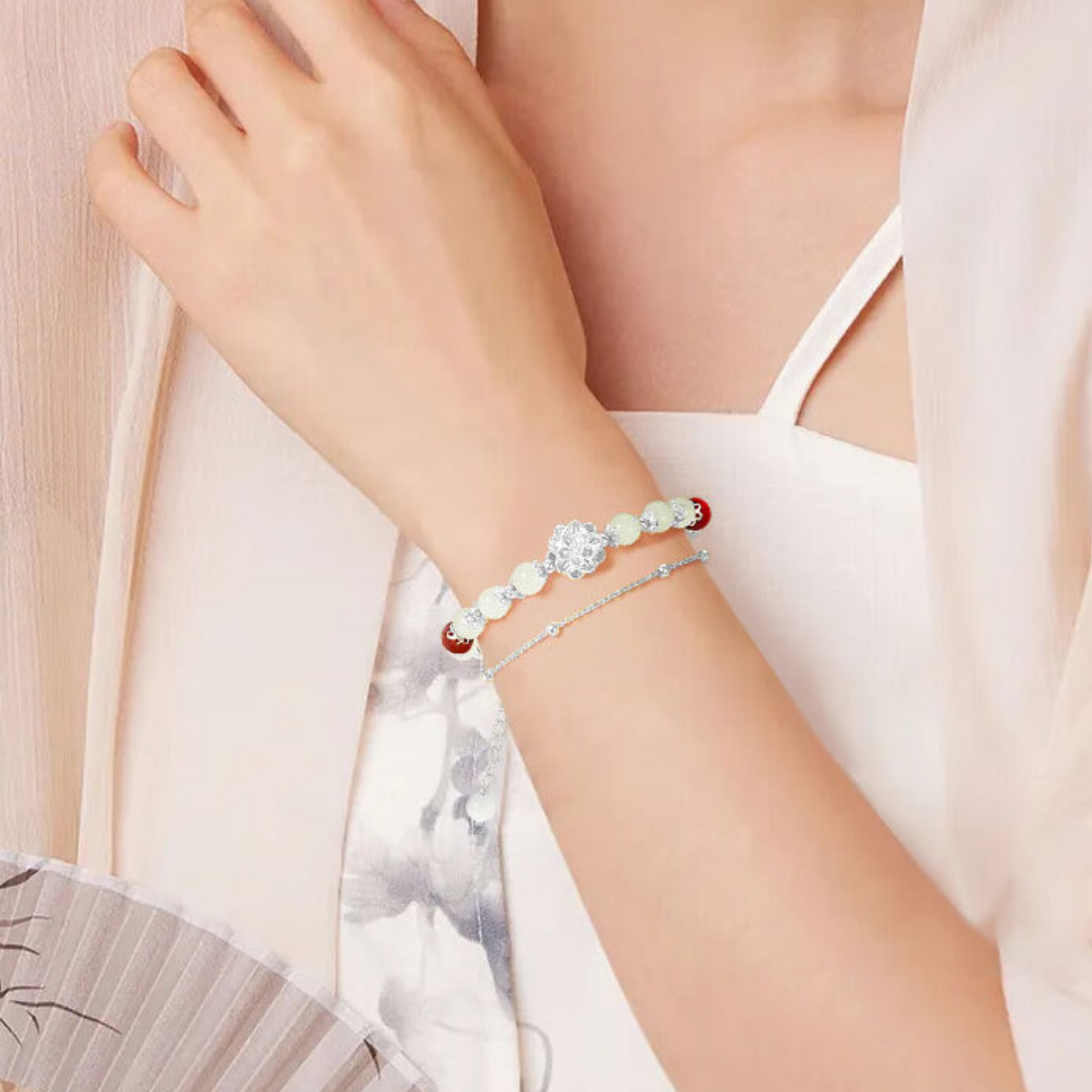 The Omen Bloom - Ruilian Hetian Jade Bracelet