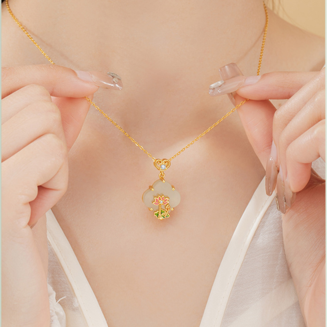 The Twelve Guardians - Huayue Hetian Jade Necklace